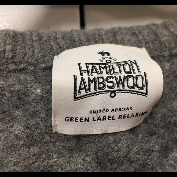 100% lamb wool cable sweater from japan - Picture 3 of 4